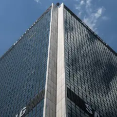 Kto jest właścicielem hotelu Marriott w Warszawie? Zaskakujące zmiany!