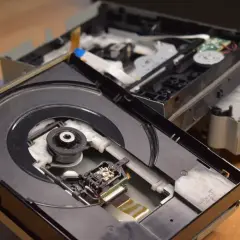 Xbox 360: Demontaż Fat, Slim, E Czy naprawisz ją sam?
