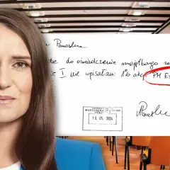 Agnieszka Pomaska na tle biblioteki i sali wykładowej. Obok niej dokument z jej podpisem i informacją o pochodzeniu akcji PH Experts sp. z o.o.