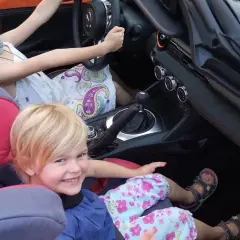 Najlepsze zabawki Mazda MX-5, które zachwycą każdego fana motoryzacji