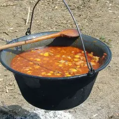 Jak się robi zupę gulaszową - prosta receptura na pyszną zupę