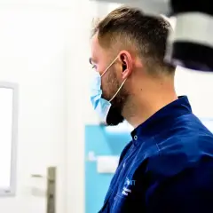 Lekarz dentysta czy stomatolog? Jednoznaczna odpowiedź!