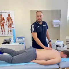 Czy fizjoterapeuta może wystawić receptę na leki? Sprawdź, co musisz wiedzieć