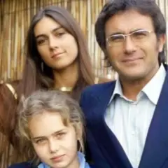 Al Bano z córką i żoną. Rodzina w komplecie, uśmiechnięci i gotowi na wspólne chwile.
