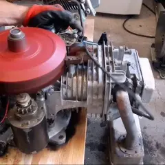 Jak ustawić zapłon w kosiarce Briggs & Stratton, aby uniknąć problemów