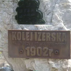 Szklarska Poręba: Karkonosze czy Izerskie? Wybierz swoje góry!