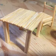 Jak zrobić krzesło z patyczków po lodach? Prosty przewodnik DIY
