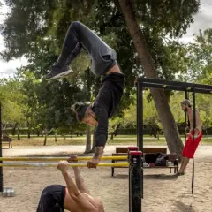 Clases de calistenia cerca de mi: mejora tu fitness sin dolor