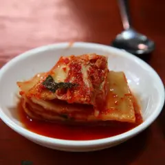 Kimchi: Co to jest? Poznaj smak, zdrowie i sekrety fermentacji