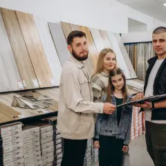 Panele podłogowe: Wybierz najlepszego producenta! Poradnik eksperta