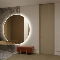 Elegancki hol z podświetlanymi, lustra okrągłe duże, drewnianą półką i pufą.