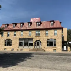 Co znaczy inn w nazwie hotelu? Odkryj jego znaczenie i historię