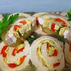 Jak przygotować schab z chrzanem w galarecie na udane przyjęcie?