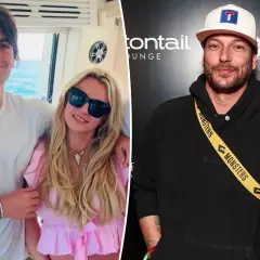 Sean Preston Federline z matką na łodzi i Kevin Federline na evencie.