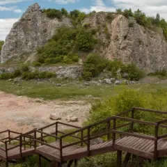 Odkryj Góry Świętokrzyskie: co zobaczyć? TOP atrakcje i trasy
