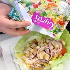 Sałatka gyros ile może stać w lodówce, aby uniknąć zepsucia?