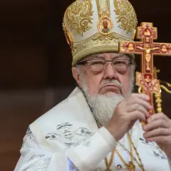 Kto jest głową kościoła prawosławnego i jak wygląda jego hierarchia?
