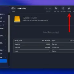 Disk Utility zeigt, dass die externe Festplatte nicht erkannt wird. Die Option "Löschen" ist hervorgehoben.