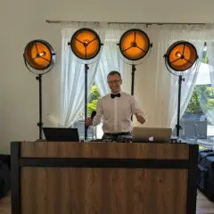 O co pytać DJ-a weselnego, aby uniknąć rozczarowania na weselu