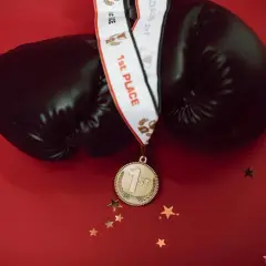 Co kupić chłopakowi na komunie? Najlepsze pomysły na prezenty