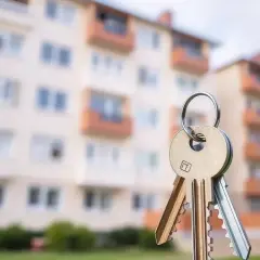 Czy właściciel mieszkania spółdzielczego naprawdę płaci podatek od nieruchomości?