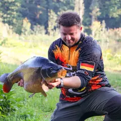 Jak sprawdzić numer karty wędkarskiej i uniknąć problemów z łowieniem