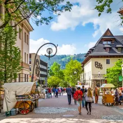 Zakopane Krupówki: Atrakcje, jedzenie, parking. Planuj wizytę!