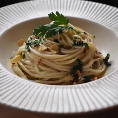 Co zrobić z makaronu spaghetti? 10 wyjątkowych przepisów, które zaskoczą