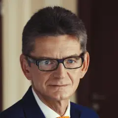 Kto jest właścicielem Bocian Pożyczki? Prawda o Everest Finanse S.A.