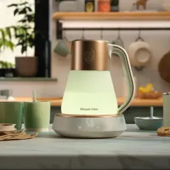 Czajnik Russell Hobbs z podświetleniem LED i cyfrowym wyświetlaczem temperatury 50°C idealny, by dowiedzieć się, ile parzyć rumianek.