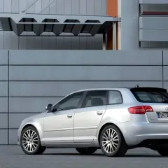 Pojemność baku Audi A3 8P 2.0 TDI – co musisz wiedzieć o wersjach