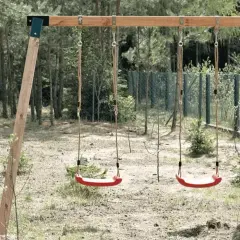 Bezpieczny stelaż do huśtawki DIY: Fundamenty i budowa