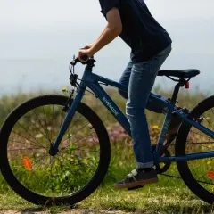 Chłopak na rowerze 26 cali na jaki wzrost? Idealny na letnie wycieczki po łąkach.
