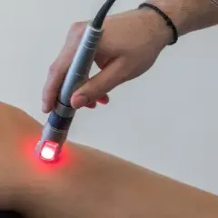 Jak działa laser w rehabilitacji i jakie ma korzyści dla zdrowia