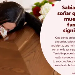 Mujer llorando sobre un ataúd. ¿Qué significa soñar que alguien se muere pero está vivo? Puede indicar preocupaciones o el cierre de una etapa.