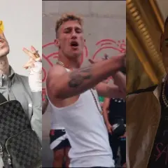 Tre rapper spagnoli famosi: uno con occhiali gialli, uno con canotta bianca e catena, e uno con giacca rosa e tatuaggi sul viso.