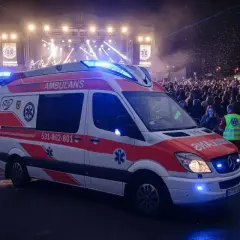 Ile kosztuje transport medyczny? Cennik i refundacja NFZ