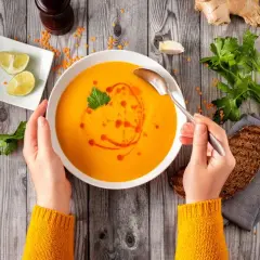 Jakie zupy dla cukrzyka: zdrowe przepisy, które pomogą w kontroli cukru