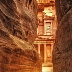 Jordania kiedy jechać? Odkryj najlepszy czas na niezapomnianą podróż