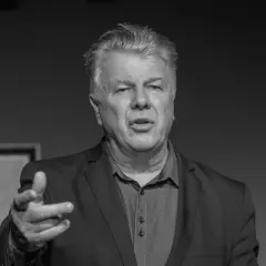 Emilian Kamiński, znany z ról w "U Pana Boga za piecem", zmarł po długiej chorobie.