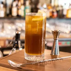 Long Island Iced Tea: La Ricetta Perfetta e i Suoi Segreti
