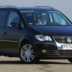 Volkswagen Touran opinie: który silnik zapewnia najlepszą wydajność?