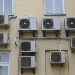 Klimatyzacja w bloku: Ile kosztuje i jak załatwić formalności?