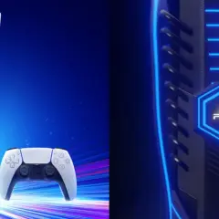 Konsola PS5 i kontroler DualSense na tle niebieskiego gradientu z kolorowymi smugami światła. Obok widoczny fragment futurystycznej obudowy z podświetlanym logo PS6. Premiera PS5.