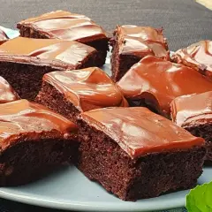 Pyszne keto ciasta przepis na zdrowe i niskokaloryczne desery