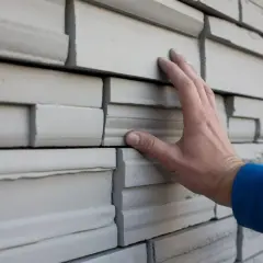 Jak układać kamień dekoracyjny betonowy – uniknij najczęstszych błędów