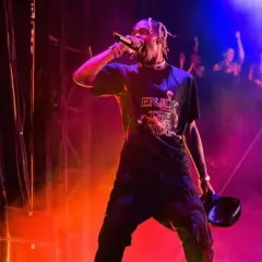 Ile kosztuje bilet na koncert Travis Scott? Ceny, kategorie i wskazówki