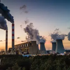 Elektrownia Bełchatów: Wygaszanie, OZE, atom. Jaka przyszłość?
