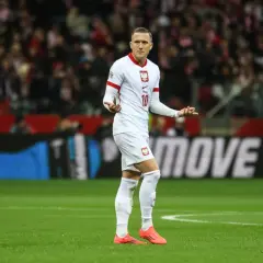 Zieliński – ile naprawdę zarabia? Szokujące szczegóły o jego dochodach