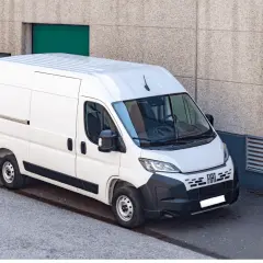 Ile pali bus? Realne spalanie i rady, jak oszczędzać paliwo